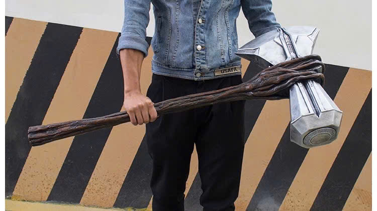 Búa Thor / Axe bão trận